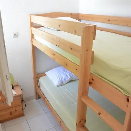 Вилла Charmante Mitoyenne Pour 6 Pers En Au Calme De La Pinede - Cap D'agde - Ref Capti52 *